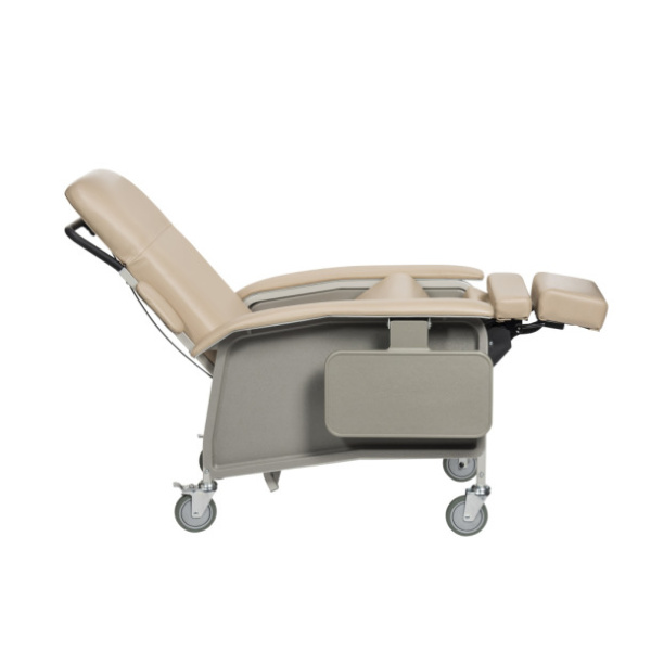 Clinical Care Recliner