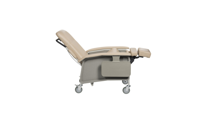 Clinical Care Recliner